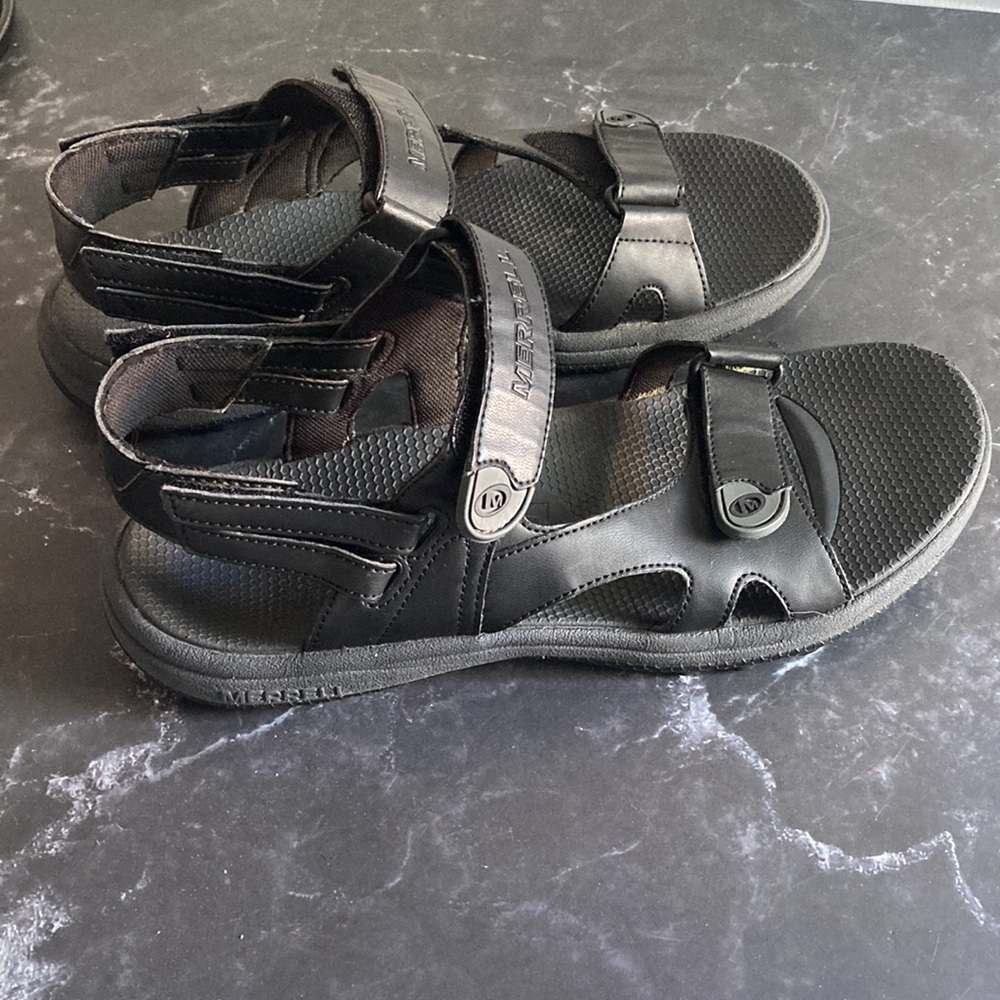 Merrell Sandals Men’s 8 Very good condition